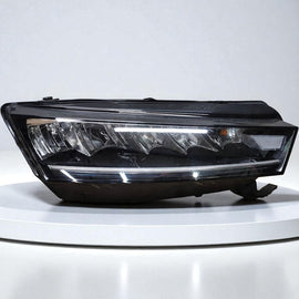 Frontscheinwerfer Skoda Octavia 5E4941016 Rechts Scheinwerfer Headlight SCH7256769070sq