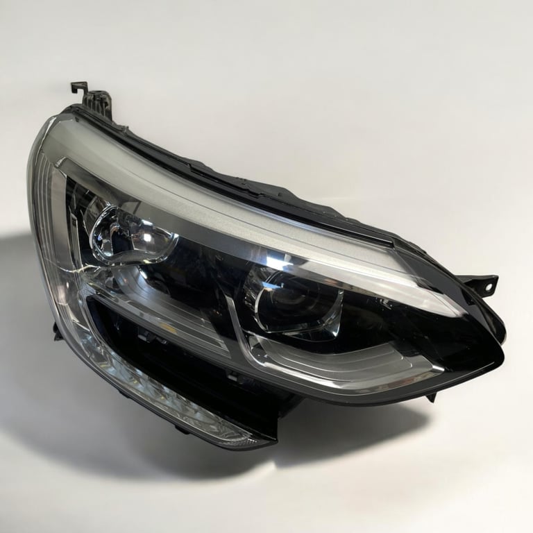 Frontscheinwerfer Renault Megane IV 260102555R 90060921 LED Rechts Headlight