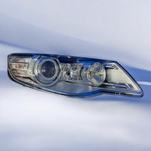 Laden Sie das Bild in den Galerie-Viewer, Frontscheinwerfer VW Touareg 7L6941032 Xenon Rechts Scheinwerfer Headlight SCH3289556445jn