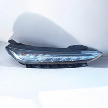 Laden Sie das Bild in den Galerie-Viewer, Frontscheinwerfer Hyundai Kona 92208J9000 LED Rechts Scheinwerfer Headlight SCH3226575205bm