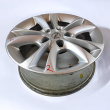 Laden Sie das Bild in den Galerie-Viewer, 1x Alufelge 16 Zoll 6.0&quot; 5x110 40ET Glanz Silber Opel Rim Wheel