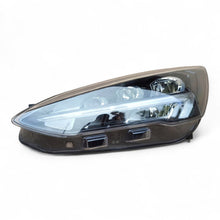 Laden Sie das Bild in den Galerie-Viewer, Frontscheinwerfer Ford Focus JX7B-13E015-CE LED Ein Stück (Rechts oder Links) SCH5742341114xl