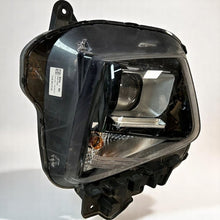 Laden Sie das Bild in den Galerie-Viewer, Frontscheinwerfer Hyundai Tucson N792112020 Rechts Scheinwerfer Headlight