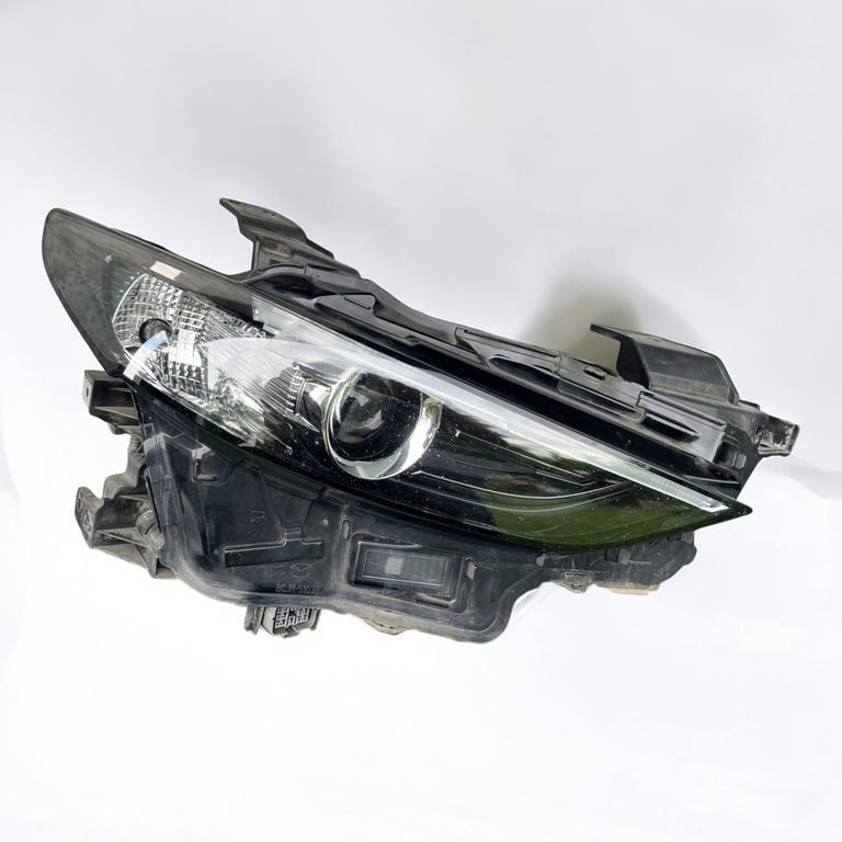 Frontscheinwerfer Mazda III BCJH-51030 LED Rechts Scheinwerfer Headlight