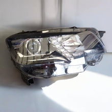 Laden Sie das Bild in den Galerie-Viewer, Frontscheinwerfer Peugeot Rifter 90146218 Rechts Scheinwerfer Headlight