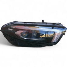 Laden Sie das Bild in den Galerie-Viewer, Frontscheinwerfer Mercedes-Benz W177 A1779065600 LED Rechts Headlight SCH9897434378bz