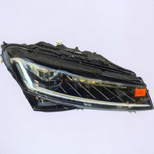 Laden Sie das Bild in den Galerie-Viewer, Frontscheinwerfer Skoda Superb III 3V1941016D LED Rechts Scheinwerfer Headlight