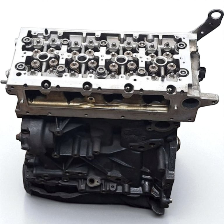 Motor Seat VW Leon Golf III VII CLHA 1.6 TDI 105PS 77kW 146TKm Diesel Unkomplett