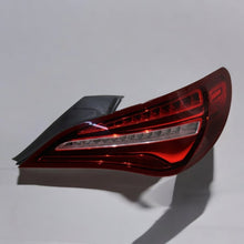 Laden Sie das Bild in den Galerie-Viewer, Frontscheinwerfer Mercedes-Benz Cls A1179063800 LED Rechts Headlight