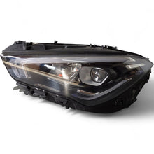 Laden Sie das Bild in den Galerie-Viewer, Frontscheinwerfer Mercedes-Benz Cla A1189062500 LED Rechts oder Links SCH3154449087iz