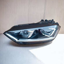 Laden Sie das Bild in den Galerie-Viewer, Frontscheinwerfer VW Sportsvan 517941031A Xenon Links Scheinwerfer Headlight SCH5653699752tk