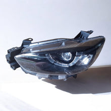 Laden Sie das Bild in den Galerie-Viewer, Frontscheinwerfer Mazda Cx-5 6908688800 Links Scheinwerfer Headlight