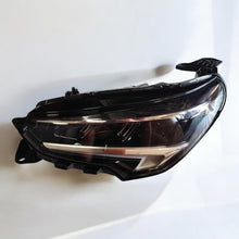 Laden Sie das Bild in den Galerie-Viewer, Frontscheinwerfer Opel Corsa F 9829522780 LED Links Scheinwerfer Headlight