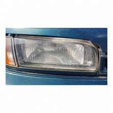 Laden Sie das Bild in den Galerie-Viewer, Frontscheinwerfer Mazda 323 IV Bg Rechts Scheinwerfer Headlight