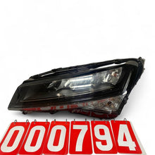 Laden Sie das Bild in den Galerie-Viewer, Frontscheinwerfer Skoda Superb III 3V1941015C LED Links Scheinwerfer Headlight SCH2609354940ry