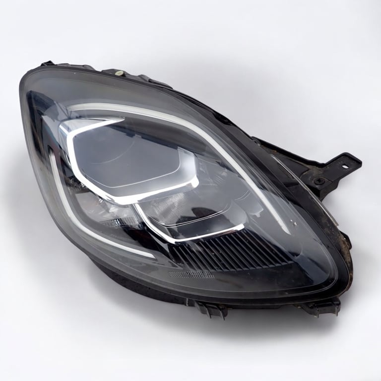 Frontscheinwerfer Ford Puma Ein Stück (Rechts oder Links) Scheinwerfer Headlight SCH4440934776ku