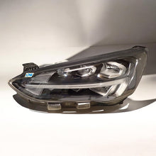 Laden Sie das Bild in den Galerie-Viewer, Frontscheinwerfer Ford Focus JX7B-13E015-CE Links Scheinwerfer Headlight SCH5605966085fu