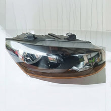 Laden Sie das Bild in den Galerie-Viewer, Frontscheinwerfer VW Polo 1EE24705110 LED Rechts Scheinwerfer Headlight