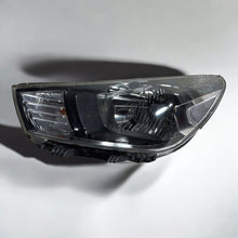 Laden Sie das Bild in den Galerie-Viewer, Frontscheinwerfer Kia Rio Ein Stück (Rechts oder Links) Scheinwerfer Headlight SCH9724135607yk