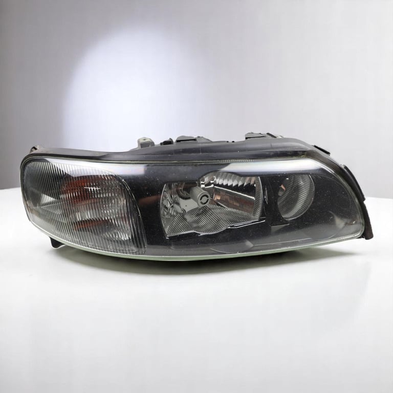 Frontscheinwerfer Volvo V70 II S60 I 30655906 89008798 Xenon Rechts Headlight