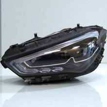 Laden Sie das Bild in den Galerie-Viewer, Frontscheinwerfer Mercedes-Benz Cla 2479064205 LED Links Scheinwerfer Headlight SCH1749305640ty