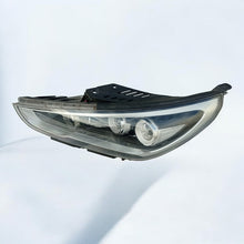 Load image into Gallery viewer, Frontscheinwerfer Hyundai I30 III G4921-21050 Links Scheinwerfer Headlight