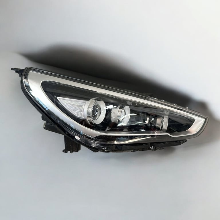 Frontscheinwerfer Hyundai I30 92102-G4100 LED Rechts Scheinwerfer Headlight