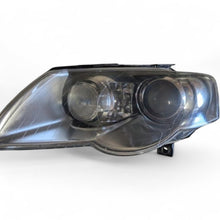 Load image into Gallery viewer, Frontscheinwerfer VW Passat 3C0941751G Xenon Links Scheinwerfer Headlight SCH8379010259pl