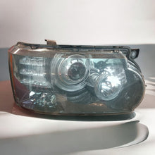 Load image into Gallery viewer, Frontscheinwerfer Land Rover Range 13W029-EB Bi-Xenon Rechts Headlight SCH8870196377dr