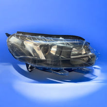 Load image into Gallery viewer, Frontscheinwerfer Opel Zafira Vivaro C 1656227880 Xenon Rechts Headlight