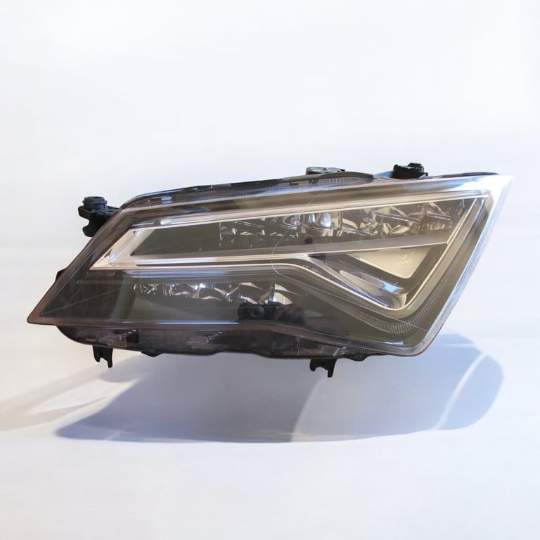 Frontscheinwerfer Seat Ateca 576941007D 90117433 LED Links Headlight