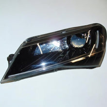 Laden Sie das Bild in den Galerie-Viewer, Frontscheinwerfer Skoda Superb III 3V1941015B Xenon Links Scheinwerfer Headlight