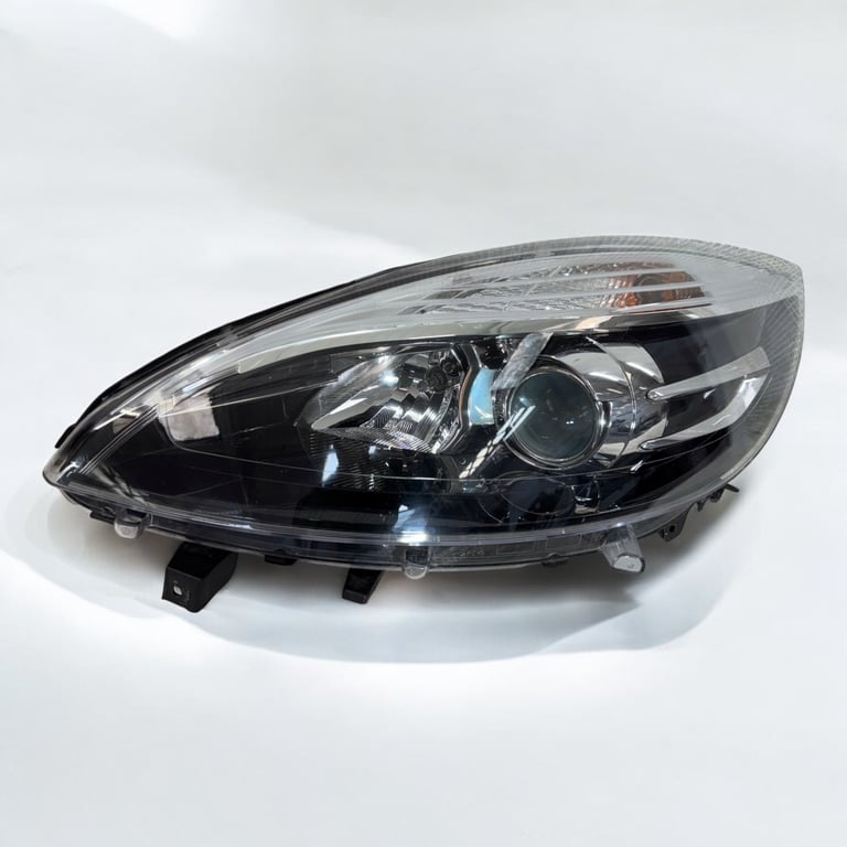 Frontscheinwerfer Renault Scenic 260601946R 89906003 Links Headlight SCH7796294251rw