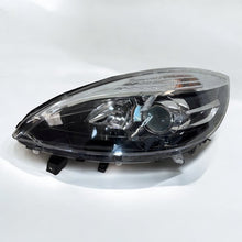 Laden Sie das Bild in den Galerie-Viewer, Frontscheinwerfer Renault Scenic 260601946R 89906003 Links Headlight SCH7796294251rw
