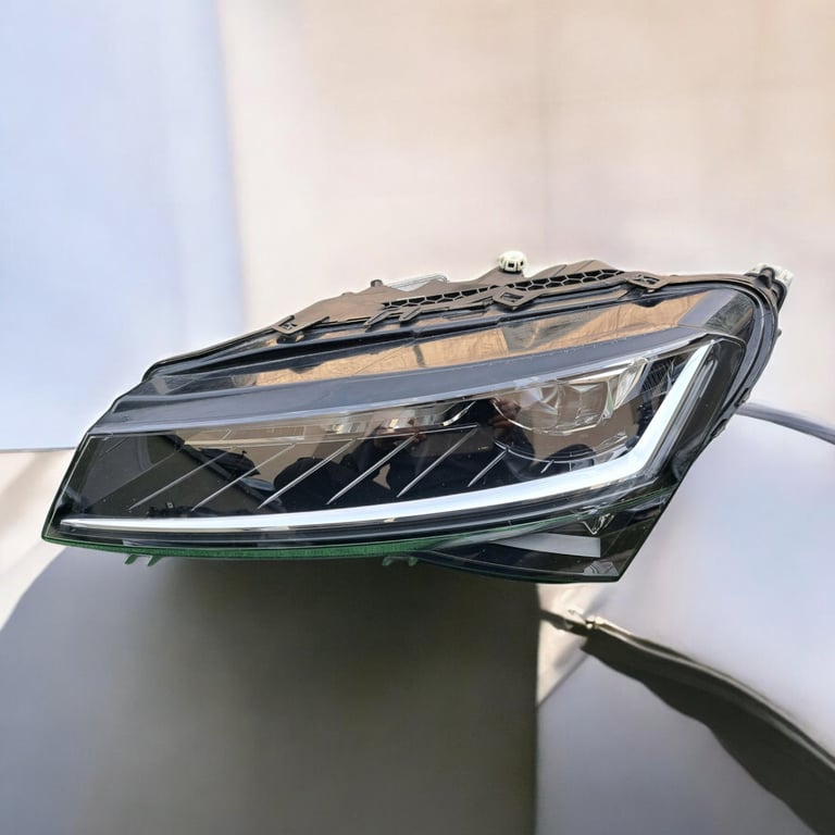 Frontscheinwerfer Skoda Superb III 3V1941015D LED Links Scheinwerfer Headlight