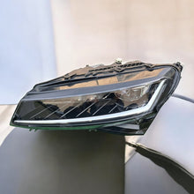 Laden Sie das Bild in den Galerie-Viewer, Frontscheinwerfer Skoda Superb III 3V1941015D LED Links Scheinwerfer Headlight