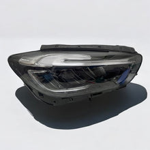 Laden Sie das Bild in den Galerie-Viewer, Frontscheinwerfer Mercedes-Benz W247 A2479061004 LED Rechts Headlight