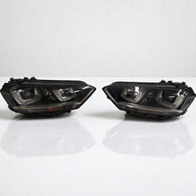 Load image into Gallery viewer, Frontscheinwerfer VW Sportsvan 90067949 Xenon Ein Stück (Rechts oder Links)