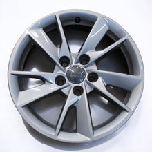 Laden Sie das Bild in den Galerie-Viewer, 1x Alufelge 16 Zoll 7.0&quot; 5x112 35ET Glanz Silber 8W0601025 Audi Rim Wheel