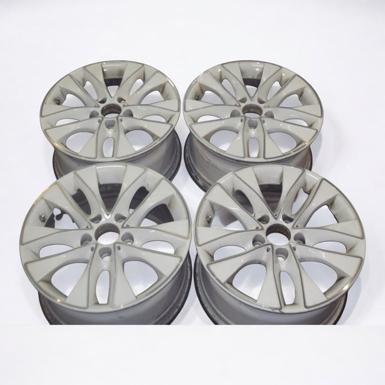 4x Alufelge 17 Zoll 7.5" 5x120 43ET Glanz Weiß 6850152 BMW 2 F22 1 F21 F23 F20 FEL8301251770km