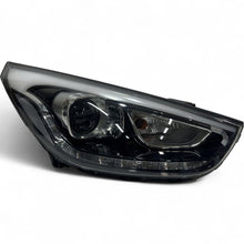 Laden Sie das Bild in den Galerie-Viewer, Frontscheinwerfer Hyundai Ix35 Xenon Rechts Scheinwerfer Headlight SCH3693983212tz