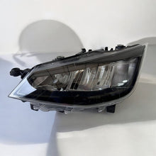 Laden Sie das Bild in den Galerie-Viewer, Frontscheinwerfer Seat Ibiza V 6F1941005E Links Scheinwerfer Headlight SCH3398121703za