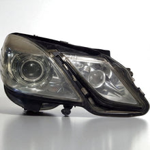 Laden Sie das Bild in den Galerie-Viewer, Frontscheinwerfer Mercedes-Benz W212 2128204161 Xenon Rechts Headlight SCH9049355386js