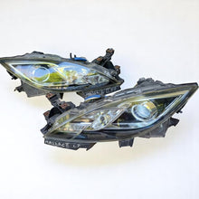 Laden Sie das Bild in den Galerie-Viewer, Frontscheinwerfer Mazda II Xenon Ein Stück (Rechts oder Links) Headlight