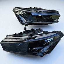 Laden Sie das Bild in den Galerie-Viewer, Frontscheinwerfer Skoda Enyaq 5LB941016A 5LB941015A Full LED Rechts oder Links