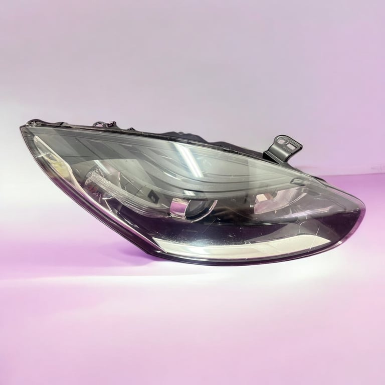 Frontscheinwerfer Renault Megane III 260103761 Rechts Scheinwerfer Headlight SCH6546893609sk