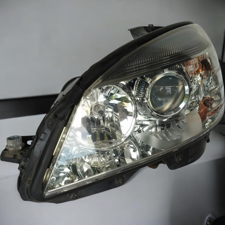 Frontscheinwerfer Mercedes-Benz W204 Links Scheinwerfer Headlight SCH5693194485dq