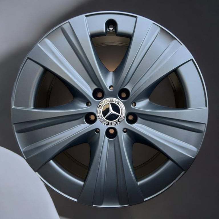 4x Alufelge 18 Zoll 8.0" 5x112 43ET Glanz Graphit A2134013700 Mercedes-Benz