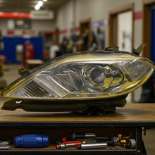 Laden Sie das Bild in den Galerie-Viewer, Frontscheinwerfer Honda Fr-V Logo Xenon Links Scheinwerfer Headlight