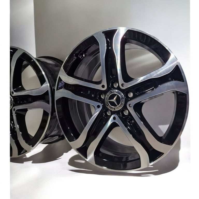 4x Alufelge 18 Zoll 7.5" 5x112 53 5ET A2434011600 Mercedes-Benz Eqa H243